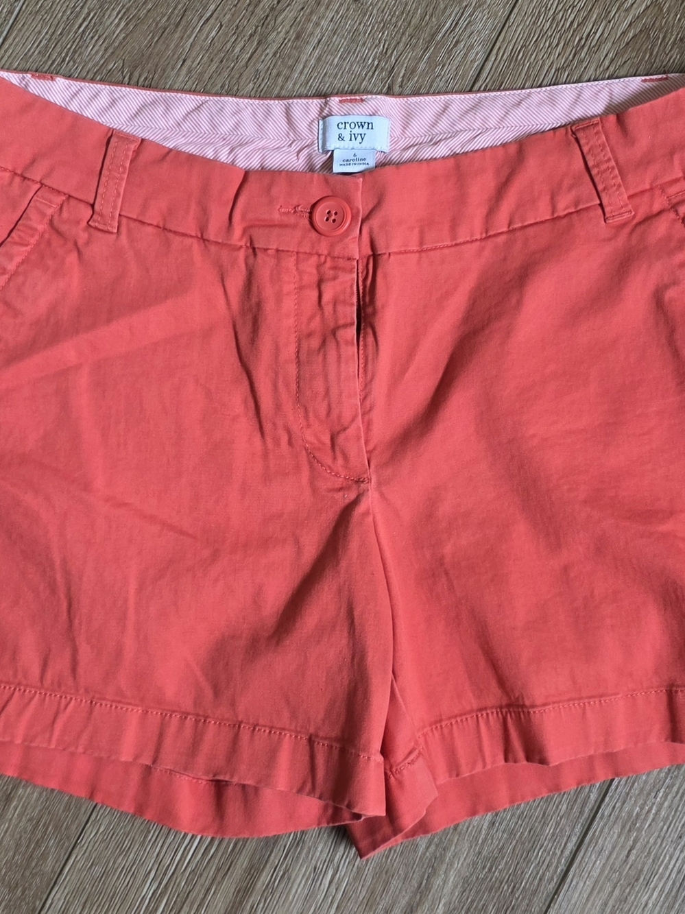 crown & ivy Coral Mid-Rise Casual Shorts